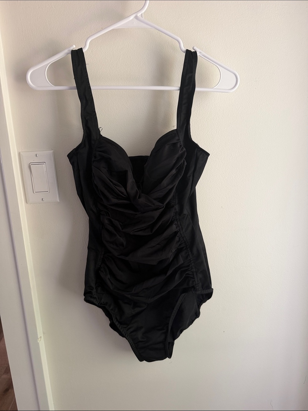 🎉Ruche-Front Black One-Piece Swimsuit with Supportive Straps